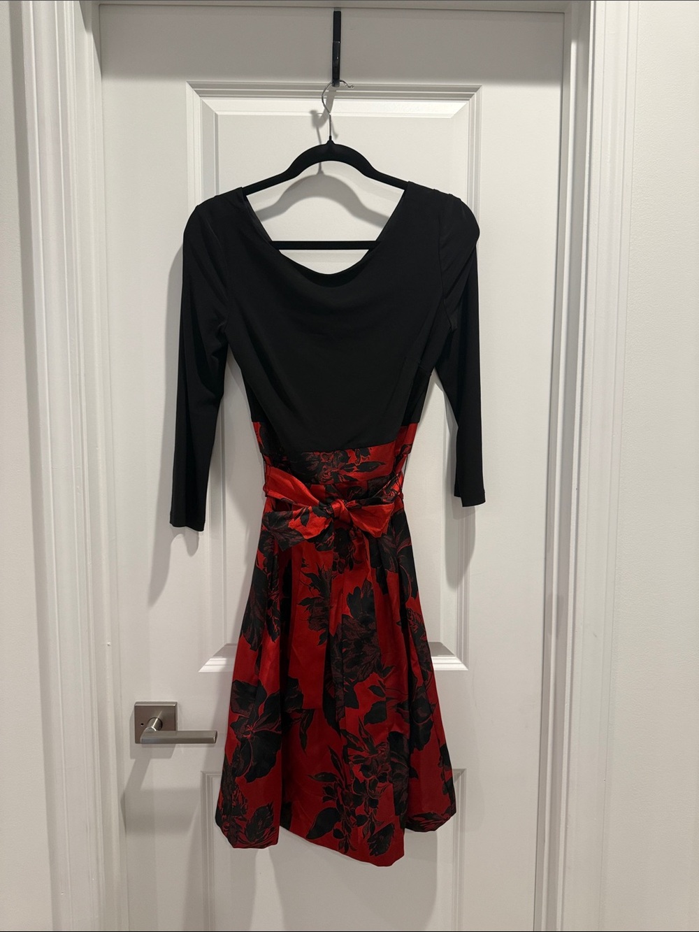 Elle Black Top with Red and Black Floral Midi Dress